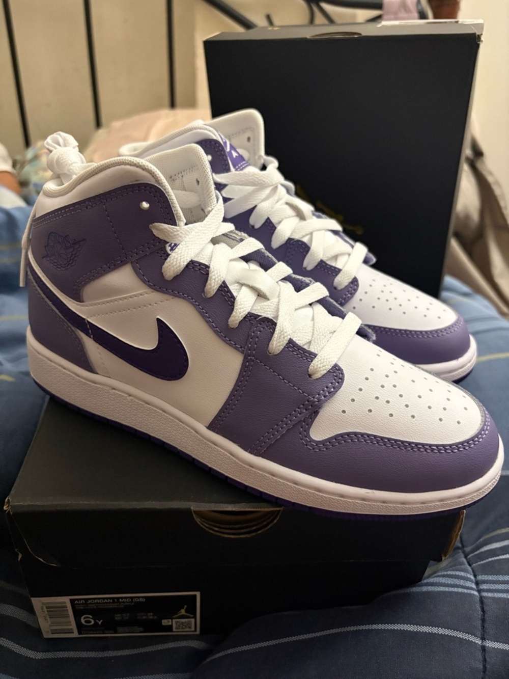 Air Jordan 1 mid 6Y